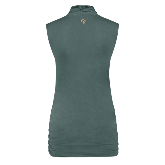 good-karma-yoga-top-shirt-flying-mat-yoga-freiburg-forest-3