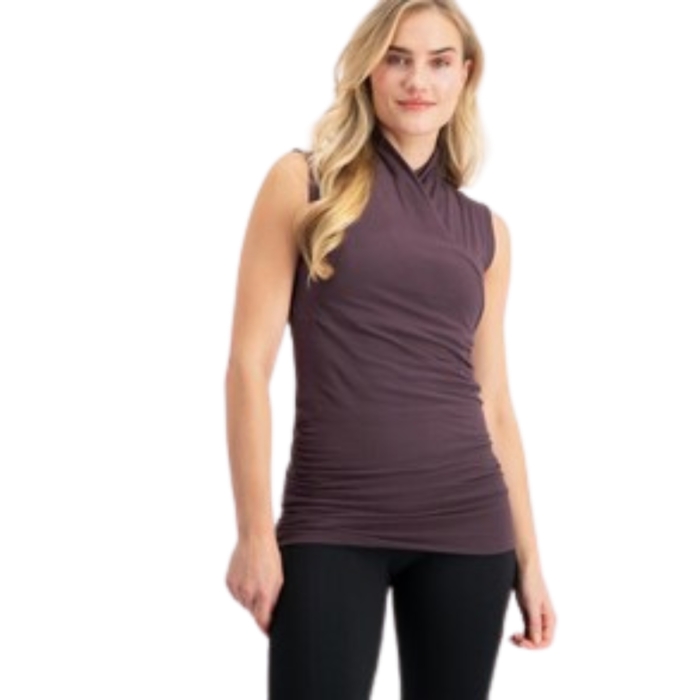 yoga-top-good-karma-shirt-flying-mat-yoga-freiburg-berry-beere-6